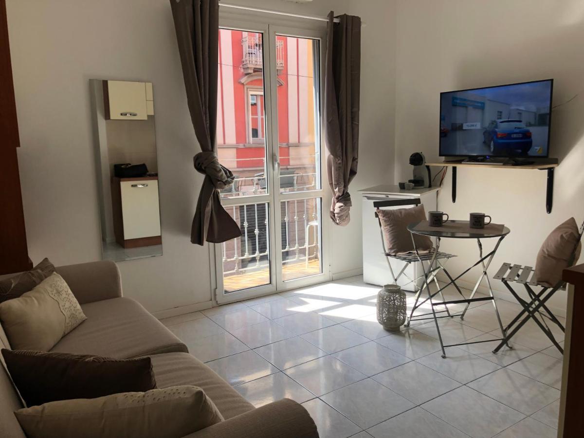 Ferienwohnung Nido In Sarpi Mailand Exterior foto